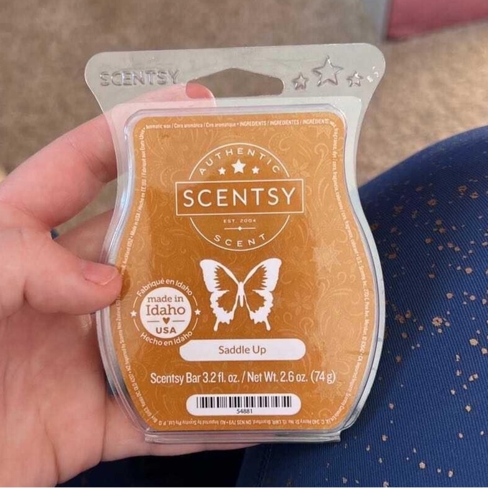 COPY - Scentsy saddle up bar